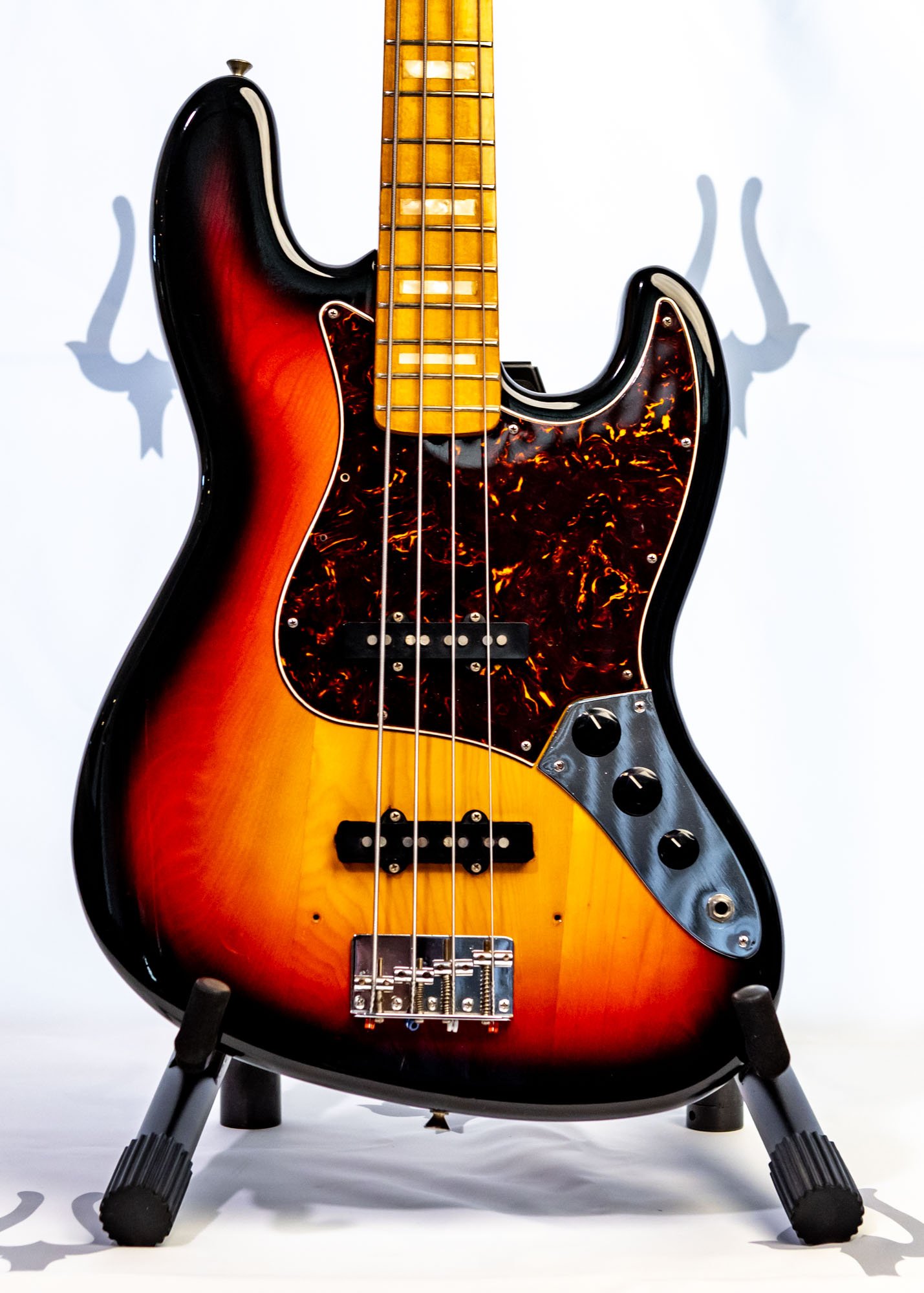 JooDee Artist Series JJB Jazz Bass. JJB-60 in (YS) Yellow Sunburst